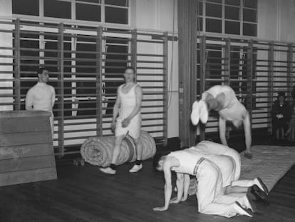 El gimnasio de la escuela t&eacute;cnica de Dartford (Kent, Inglaterra) en 1937