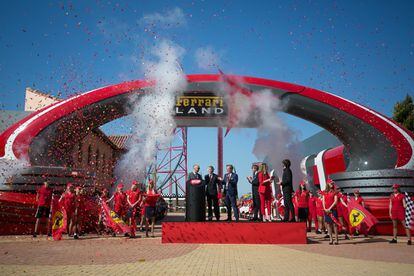 Moment de la inauguració del parc temàtic Ferrari Land.