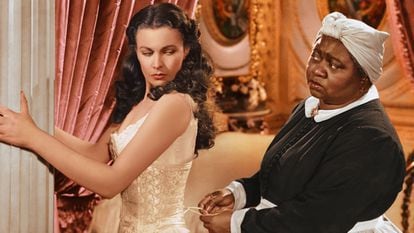 Vivien Leigh y Hattie McDaniel en 'Lo que el viento se llevó'.