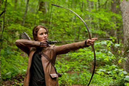 Su manejo con el arco en ‘Los juegos del hambre’ no es innato para Jennifer Lawrence. La actriz fue entrenada durante meses por Khatuna Lorig, una renombrada medallista olímpica georgiana de tiro con arco.