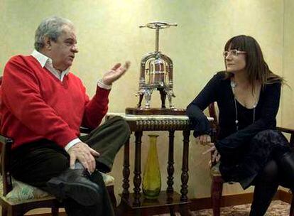 Un momento de la conversación mantenida entre el escritor Juan Marsé y la directora de cine Isabel Coixet.