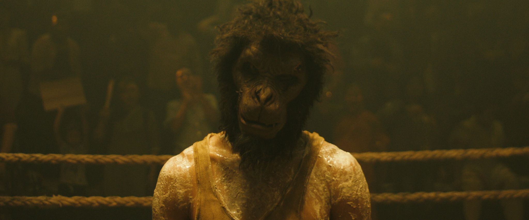 ‘Monkey Man’: Dev Patel debuta como director con una espectacular puñalada al cine de puñetazos