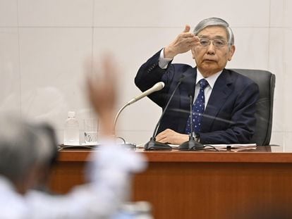 Haruhiko Kuroda, gobernador del Banco de Japón, durante una rueda de prensa este jueves en Tokio.