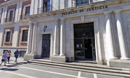 Fachada de la Audiencia Provincial de Valladolid en una imagen de archivo.