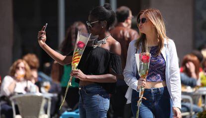 La 'rosa'... y la morena.