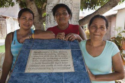 Eidanis, Paula y Ana Luz hicieron realidad el sueño de tener de nuevo una vivienda digna.
