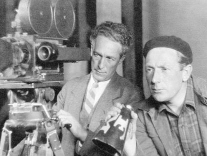 Friedrich Wilhelm Murnau, a la derecha, junto a su cámara Ernest Palmer, en 1928 en Hollywood.