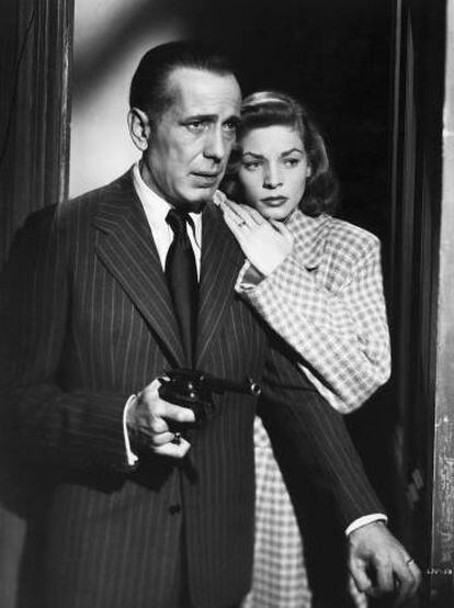 Humphrey Bogart y Lauren Bacall, en una escena de la película 'El sueño eterno' (1946). 