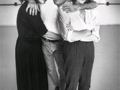 Terenci Moix, entre Irene Papas y Núria Espert, en 1992.