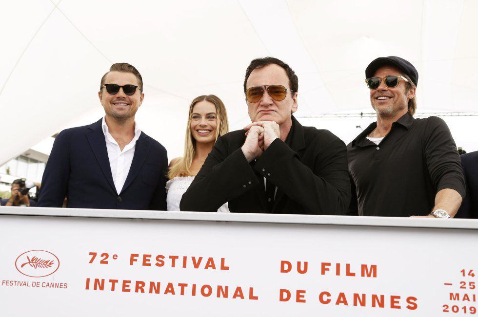 Quentin Tarantino, junto a sus actores de 'Érase una vez en... Hollywood' en su presentación en Cannes en 2019.