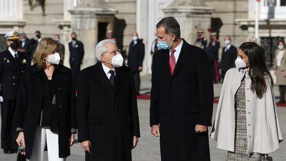 El presidente de la República italiana, Sergio Mattarella, en su visita a Madrid junto a los Reyes, este martes.