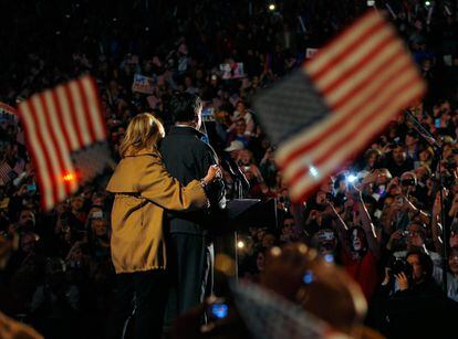 Romney y su esposa Ann, durante un mitín en Englewood, Colorado, el 3 de noviembre.