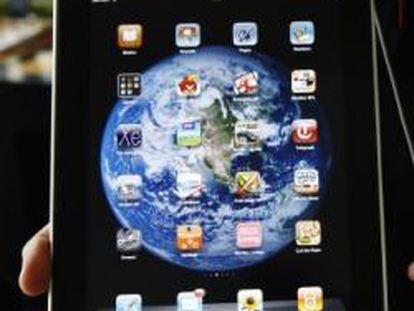 El iPad de Apple y la Galaxy de Samsung, frente a frente.