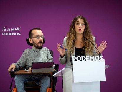 El secretario de Organización de Podemos Pablo Echenique, y la portavoz Noelia Vera.