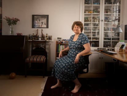 Carolyn Steel retratada en su apartamento en Marylebone, Londres.