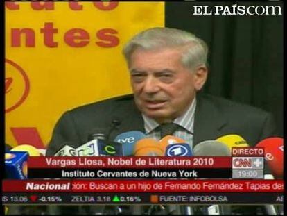 El flamante ganador del Nobel de Literatura se muestra emocionado por el reconocimiento de la Academia Sueca y expresa su agradecimiento a España  <strong>Especial: <a href="http://www.elpais.com/especial/mario-vargas-llosa/">Mario Vargas Llosa - Premio Nobel de Literatura</a></strong> 