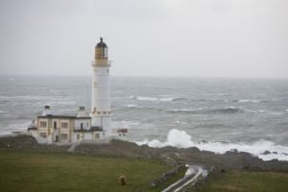 El faro de Neist Point, en la isla de Skye (Escocia).