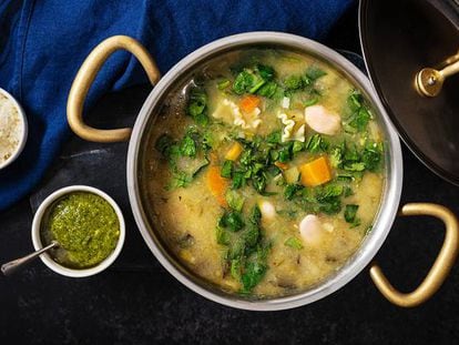 Sopa minestrone verde o genovesa