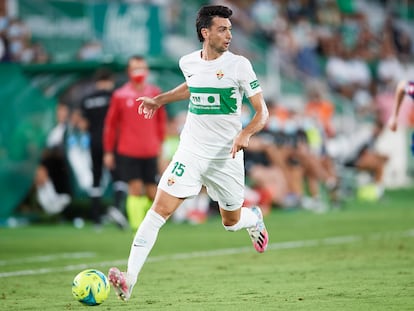 Javier Pastore, en su estreno con la camiseta del Elche CF. El volante argentino ha sido el último fichaje de ese país en llegar al club.