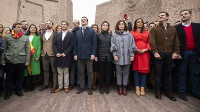 Representantes de Cs, PP y Vox, en la plaza de Colón de Madrid en un acto por la unidad de España, en febrero de 2019.