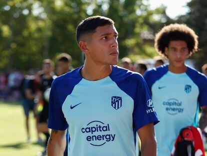Nahuel Molina, este miércoles durante el amistoso entre el Atlético y el Numancia en El Burgo de Osma (Soria).