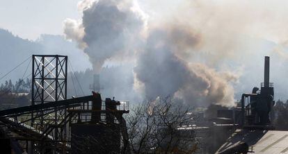 Contaminación en una instalación industrial en Vizcaya, en 2010.