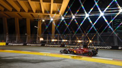 Leclerc durante la clasificación del GP de Singapur este sábado.