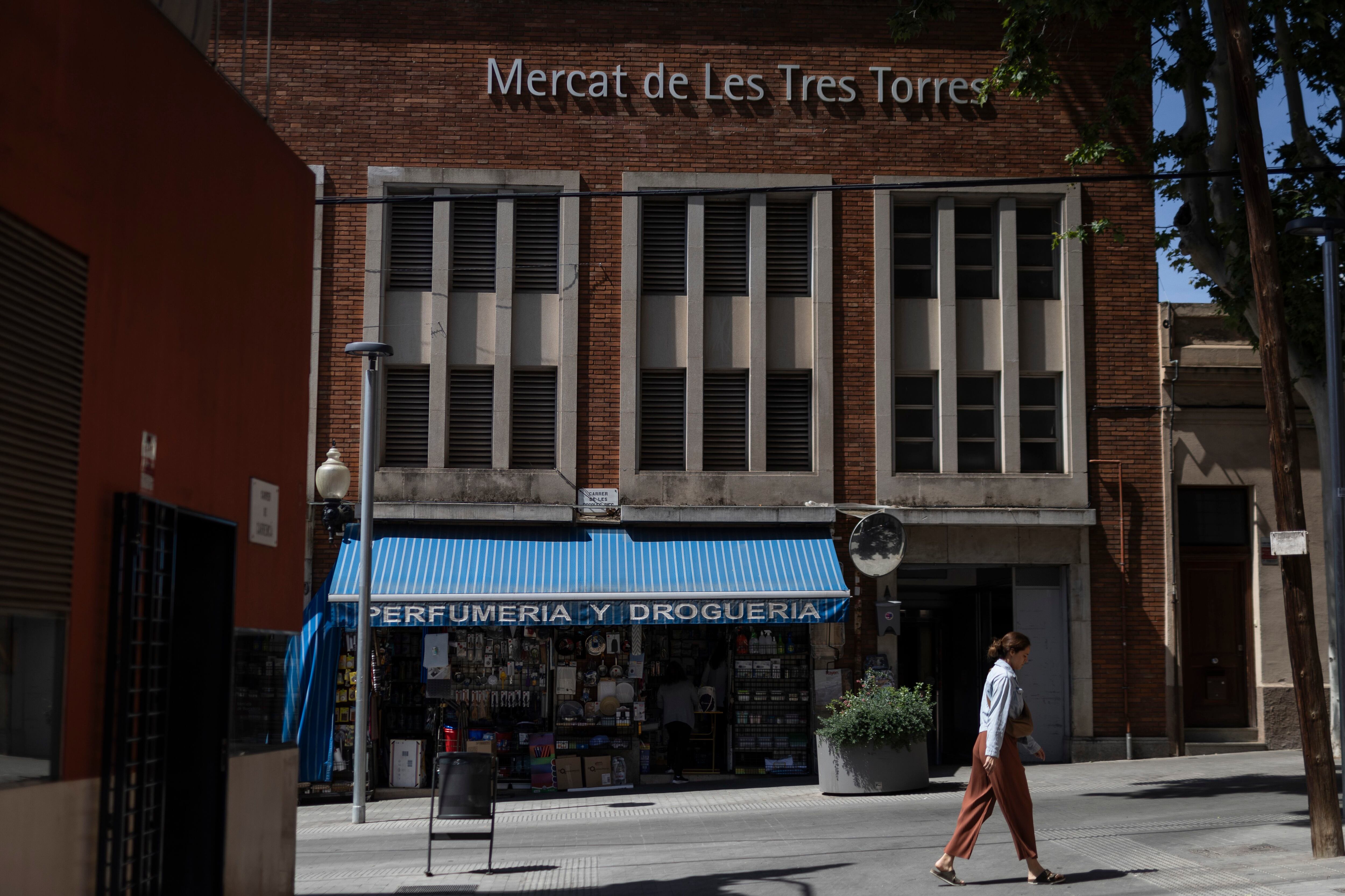 Los vecinos de Tres Torres tienen una renta 26.871 euros anuales más alta que los de Ciutat Meridiana