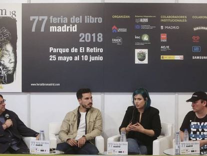 Jesús Ruíz Mantilla, Javier Castillo, Elisabet Benavent y Blue Jeans. 