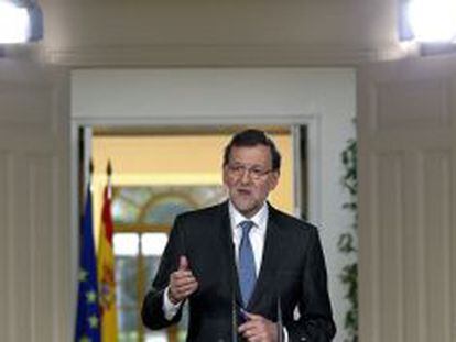 El presidente del Gobierno, Mariano Rajoy, durante la conferencia de prensa que ofreci&oacute; en el Palacio de la Moncloa tras la &uacute;ltima reuni&oacute;n del a&ntilde;o del Consejo de Ministros