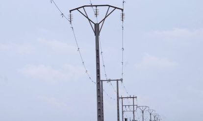 Torres del tendido eléctrico.