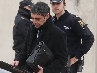 Josep Lluís Trapero, a la salida de la Audiencia Nacional, este lunes.