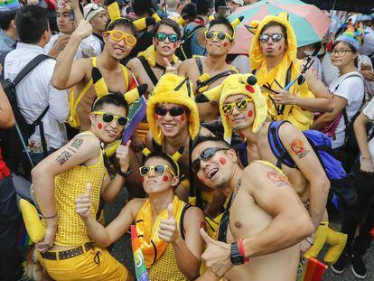 Un grupo de japoneses, en la celebración del Orgullo en Taipéi (Taiwán).