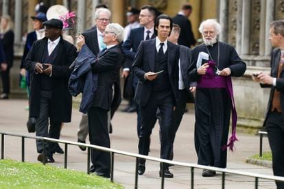 El artista Nick Cave, a su llegada a la abadía de Westminster. 