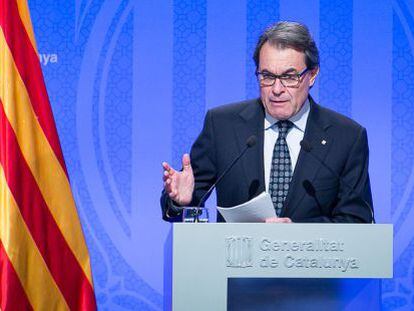 El presidente en funciones de Cataluna, Artur Mas, comparece tras el no de la CUP a su investidura. 