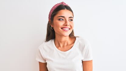 Elegimos el set de diademas con más valoraciones en la plataforma Amazon para lucir en el día a día.