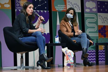 From the left, Irene Montero, secretary of Podemos Government Action;  and Ione Belarra, general secretary of the party, last December.