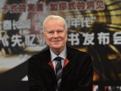 El profesor Kjell Espmark, miembro del comité del Nobel.
