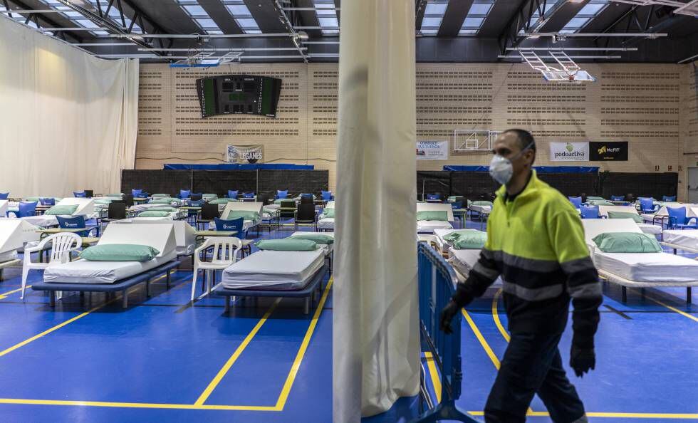 Hospital instalado por Medicos Sin Fronteras para tratar enfermos de coronavirus en Leganes.