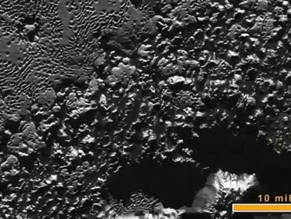 La superfície de Plutón vista de muy cerca