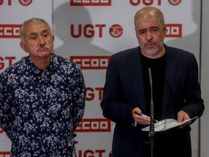 El secretario general de la Unión General de Trabajadores (UGT), Pepe Álvarez (izquierda) y el secretario general de Comisiones Obreras (CCOO), Unai Sordo.