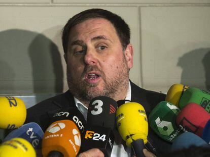 Oriol Junqueras, tras la reuni&oacute;n con Santamar&iacute;a. 