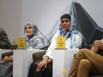 Los finalistas de los premios Aurora Prize Ms. Fartuun Adan, Jamila Afghani y Tom Catena.