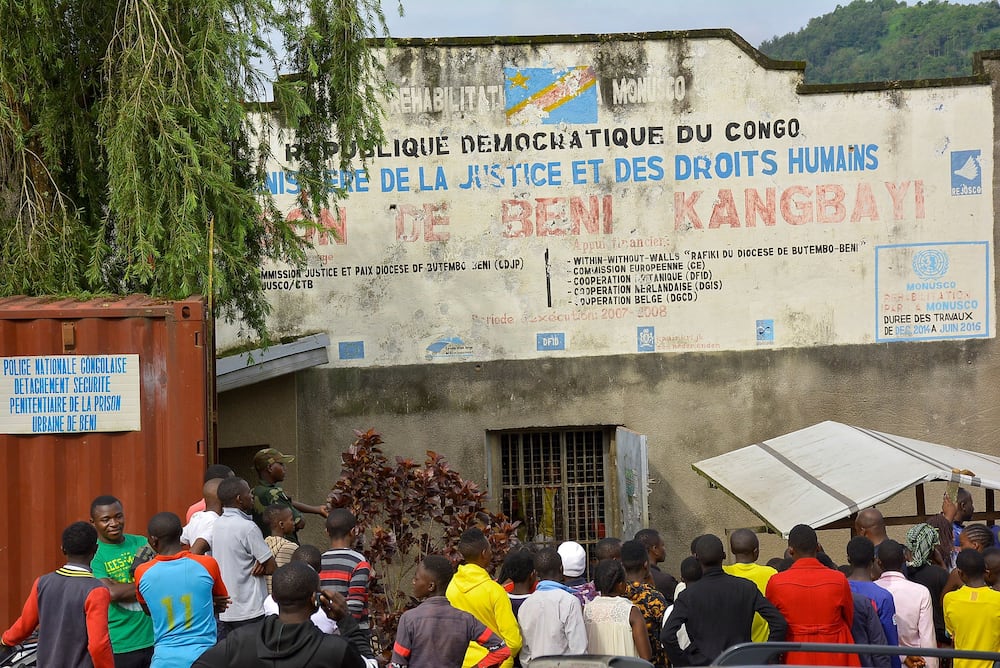 Más de un millar de presos, entre ellos muchos militantes islamistas, se escapan de una cárcel de Congo | Internacional | EL PAÍS