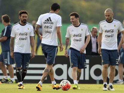 Lavezzi, Di Maria, Messi y Mascherano se entrenan con Argentina. 