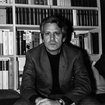 Portrait de l'écrivain espagnol Jorge Semprun. (Photo by Gerard AIME (Gamma-Rapho / Getty Images)