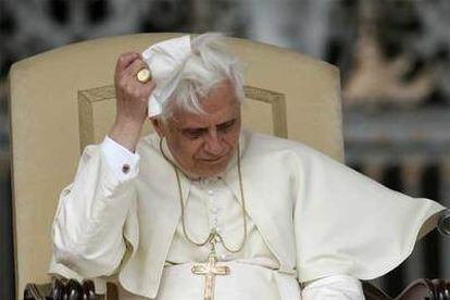 El papa Benedicto XVI, durante su audiencia pública semanal en el Vaticano.