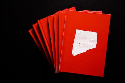 Cover of the photobook Das Ende, by Paula Tudela.