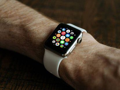 El nuevo Apple Watch podría tener cámara incorporada