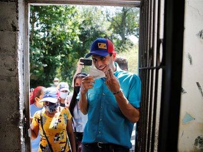 El líder opositor Henrique Capriles hace campaña en Venezuela, este miércoles.